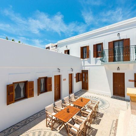Villa Eftihia In Lindos Exteriör bild
